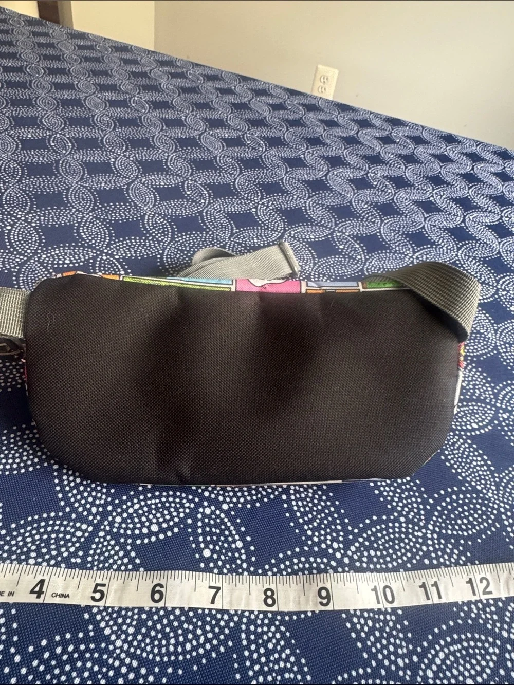 Peanuts Kids Comic-Print Fanny Pack with Gray Strap